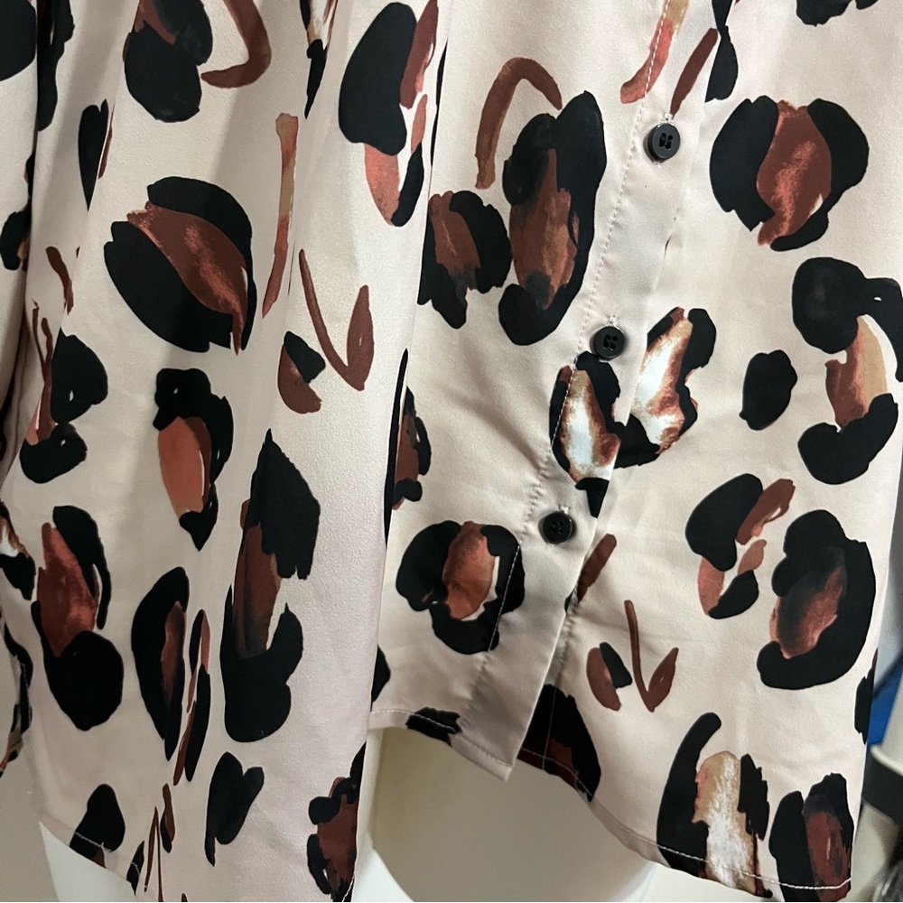 Plus Size Leopard Print Blouse By Eloquii Is In L… - image 7